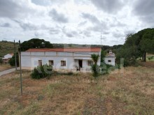 Fantastic farm to recover, in Paderne, Albufeira
