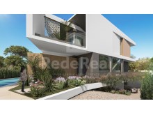 Plot of land for construction of detached house, inserted in new subdivision in the center of Albufeira.