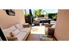 Villa for sale with 3 bedrooms - gated community with pool and box (18)%16/57