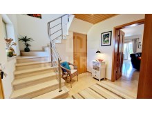 Villa for sale with 3 bedrooms - gated community with pool and box (27)%24/57