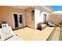 Villa for sale with 3 bedrooms - gated community with pool and box (43)%39/57