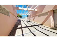Chalet en venta con 3 dormitorios - urbanización cerrada con piscina y box (66)%57/57