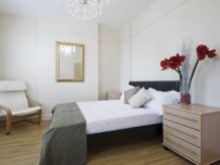 Apartment › City of London  | 3 Bedrooms