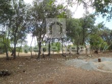 LAND WITH PROJECT FOR CONSTRUCTION OF HOUSING IN LOULÉ ALGARVE%10/12
