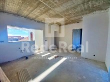 Excellent 3 bedroom flat under construction in the centre of Almancil.