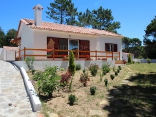House › Sintra | 3 Bedrooms | 2WC