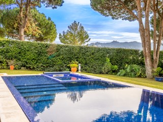 House › Sintra | 4 Bedrooms | 3WC