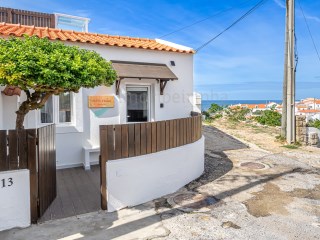 House › Sintra | 2 Bedrooms | 1WC