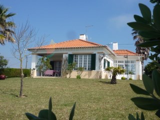 House › Sintra | 2 Bedrooms | 2WC