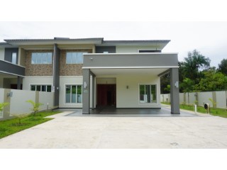 6 bedroom / 4 bath Fully furnished Semi-D house for Rent at Kg Mentiri | 6 多个卧室 | 4WC