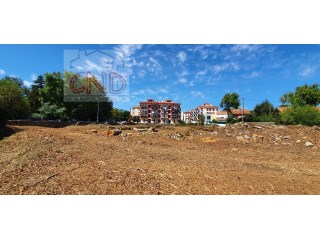Land for housing construction / trade / services in Mem Martins | 