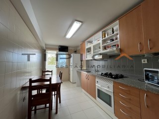 Confort y Conveniencia: Apartamento a 300 metros del metro | 4 Habitaciones | 3WC