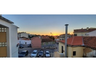 Two-flat House › Cascais | 2 Bedrooms | 1WC