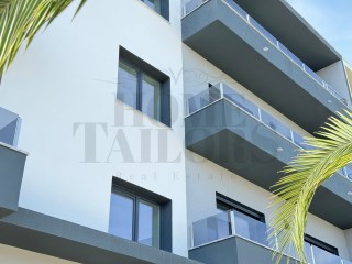 New 3 bedroom flat in Quinta da Amizade | 3 Bedrooms | 2WC