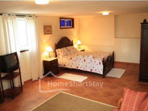 Holiday House-Double Room%12/31
