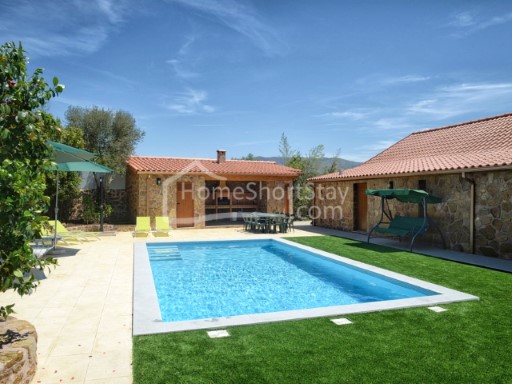 Great Holiday House for family holidays, with pool and barbecue | Celorico de Basto | 8 Bedrooms | 2WC