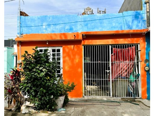 House › Mazatlán | 3 Bedrooms | 1WC