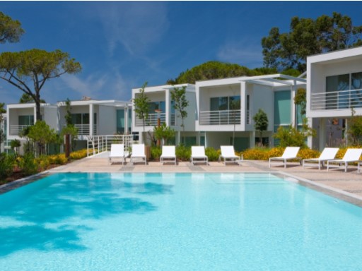 Villas modernes contemporaines situées dans la luxueuse station balnéaire de Cascais ! | 