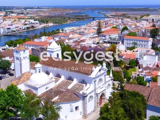 Majestic T4 apartment with garage in the historic city of Tavira | 4 Bedrooms | 3WC