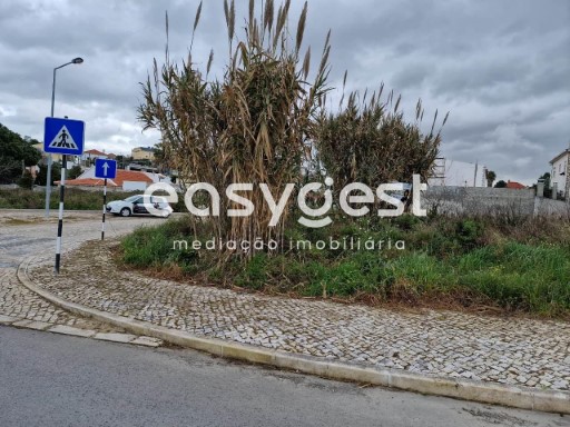 Plot of Land for construction with 367 m2 - Areeiro / Caparica | 