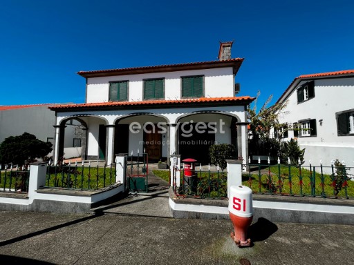 Villa in Aldeamento do Ilhéu - Your Refuge by the Sea | 5 Bedrooms | 2WC