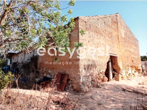 Mixed land with ruin and 22.000m2 near Galé beach in Albufeira | 