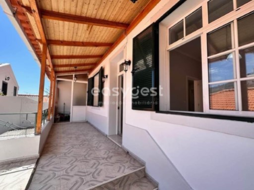 Villa de 3 chambres à cinq minutes de Funchal à São Pedro, île de Madère | 4 Pièces | 1WC