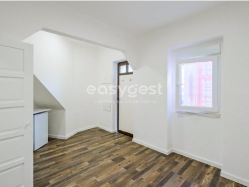 T2+1 located in one of the most prestigious neighbourhoods of Lisbon | 2 多个卧室 | 2WC