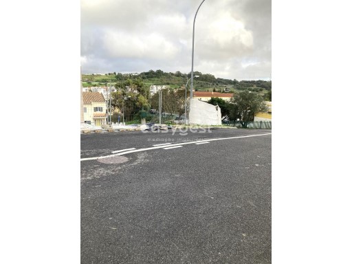 Excelente lote de terreno Urbano, com 259m2, Oeiras, Leceia. | 