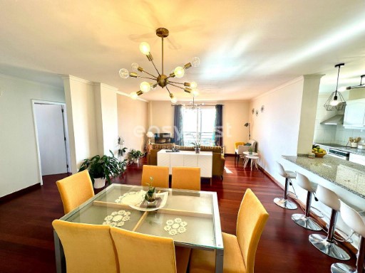 3 bedroom apartment with sea view in Caniço , Santa Cruz | 3 Спальни | 2WC