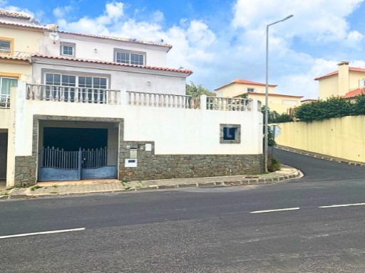 Maison Jumelée › Porto Santo | 4 Pièces | 3WC