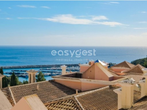 4 bedroom villa with garage in Sesimbra with fantastic sea views | 4 Спальни | 4WC