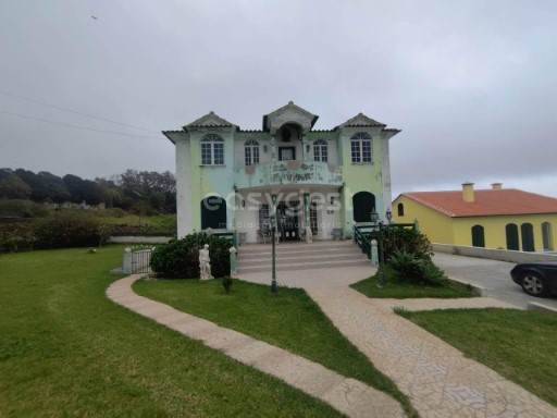 Detached House › Angra do Heroísmo | 5 Bedrooms | 2WC