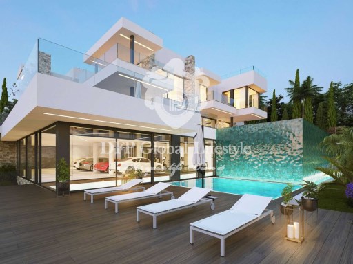 Luxury villa in Marbella above the prestigious Los Flamingos golf course | 8 Bedrooms | 11WC