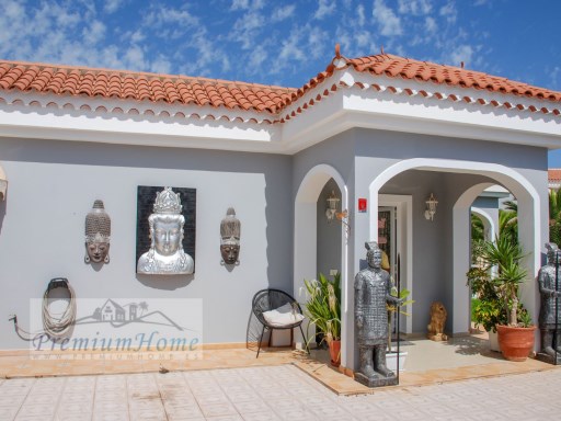 Exclusivo chalet de estilo Falcon Crest en la zona residencial de El Salobre | 5 Habitaciones | 5WC