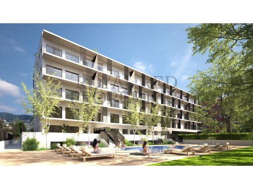 Apartamentos de lujo junto al mar cerca de Barcelona | 4 Habitaciones | 2WC