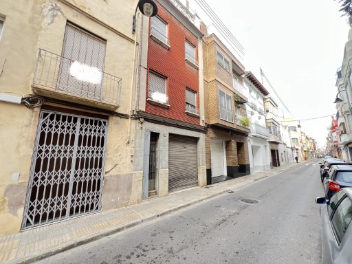 House › Alzira | 6 Bedrooms | 2WC