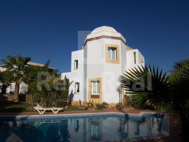 3 Schlafzimmer Villa zum Verkauf in der Algarve, führen