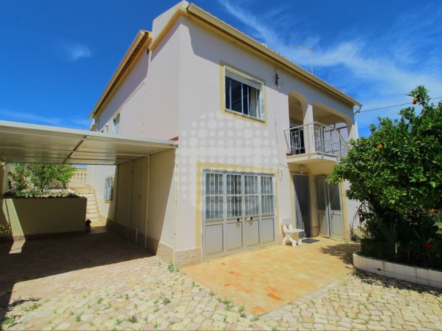 Algarve Albufeira 3 Bedroom House For Sale With Gardens