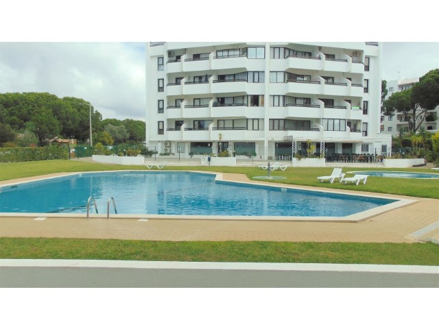 2 Bedroom Apartment In Vilamoura Algarve Portugal Era