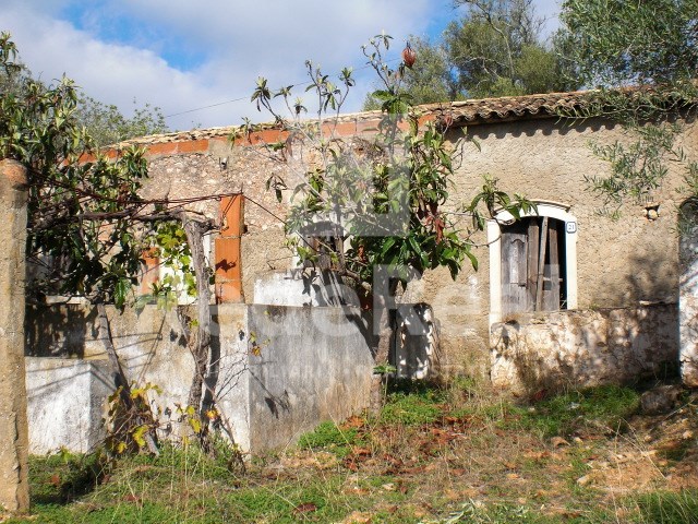 出售废墟的土地, LOULÉ, 阿尔加维