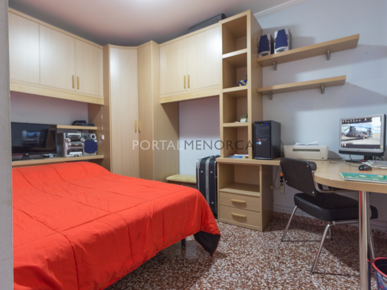 piso de cuatro dormitorios con terraza en alaior Menorca (6 de 13)