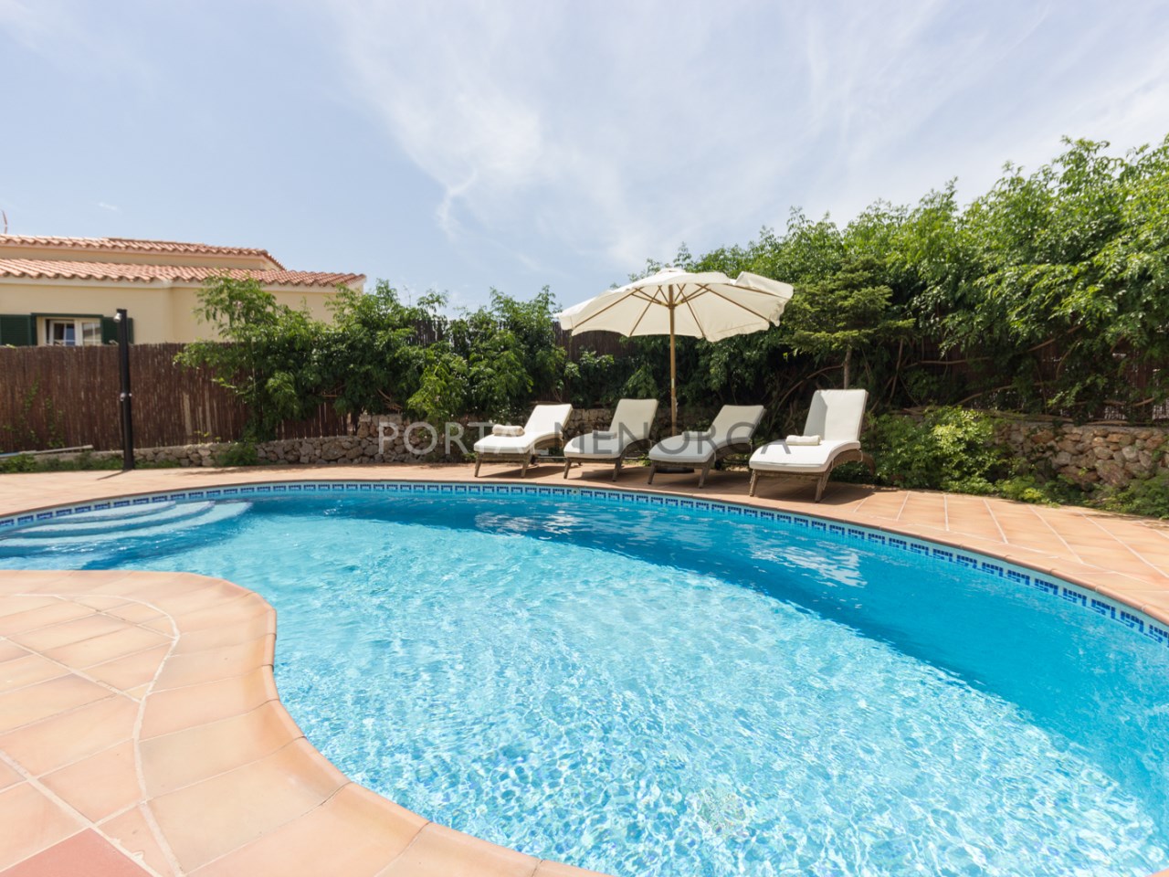 villa avec piscine et licence turistique (16 de 28)