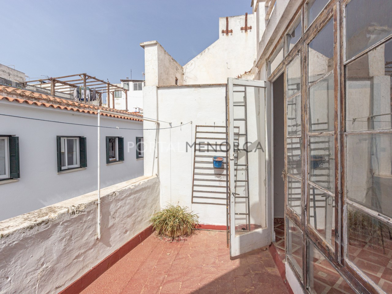 casa con garaje en calle Isabel II de Mahon Menorca (10 de 15)