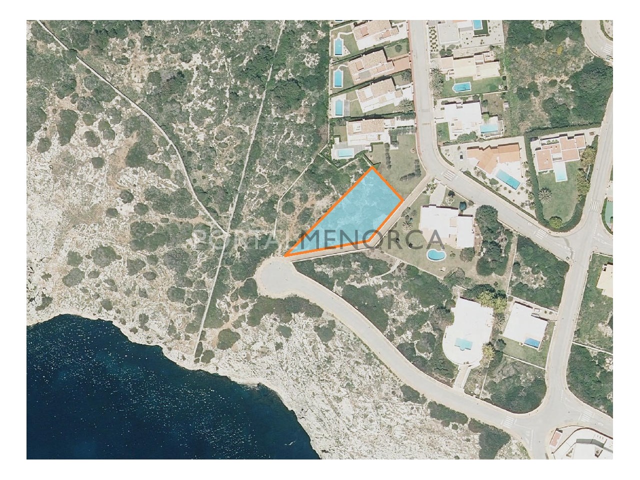Plot of land with sea view for sale in Binidali