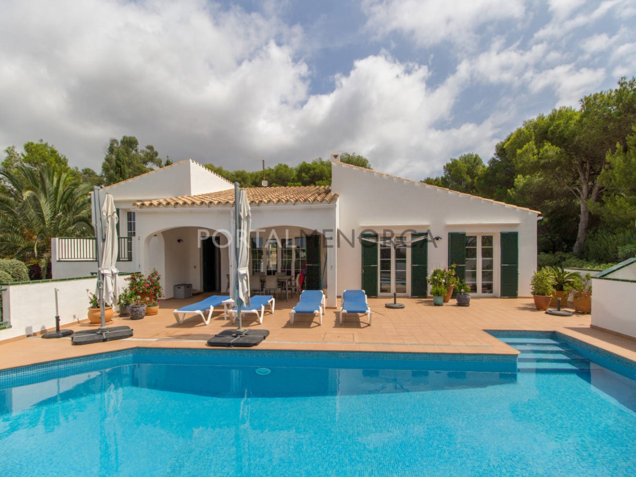 Villa with pool for sale in S'Atalaia