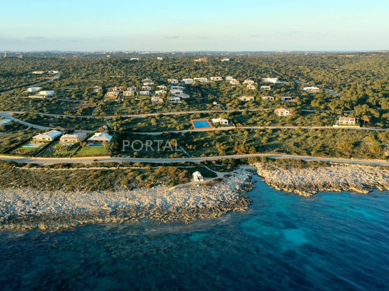 Parcela edificable con vistas el mar en venta en Menorca