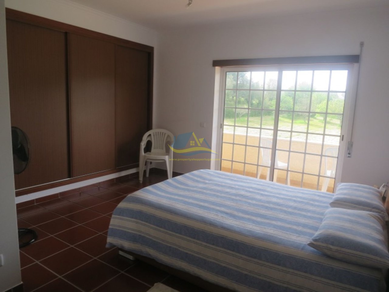 Lovely 4 bedroom villa in private location with stunning views. Vila Nova de Poiares