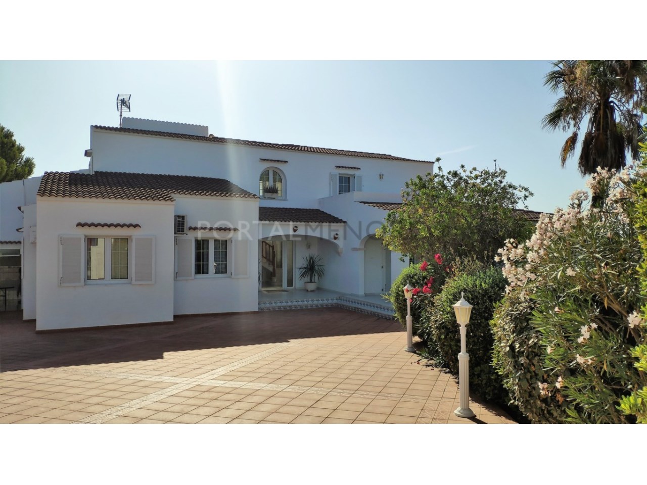 Villa for sale in Calan Blanes with a tourist license Ciutadella Menorca-Facade