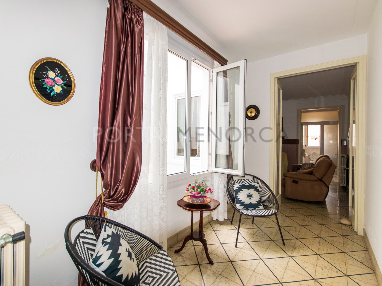 Entire house with orchard for sale in Alaior